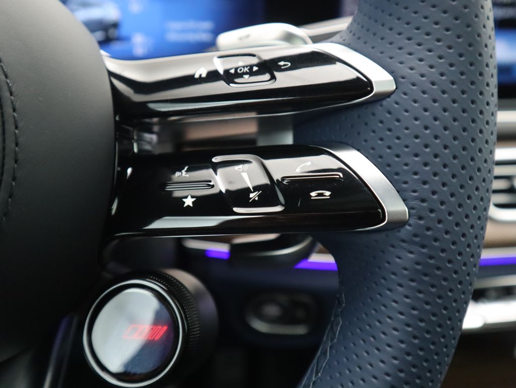 Thumbnail: 2026 Mercedes-Benz GLE - 13