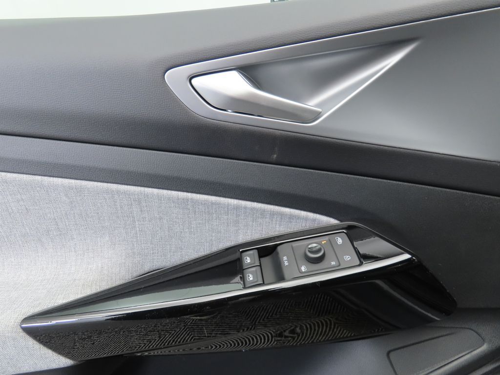 Thumbnail: 2026 Volkswagen ID.4 - 24