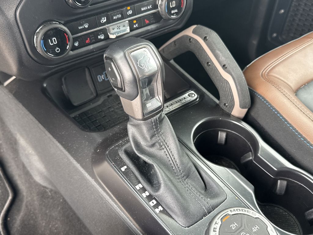 2024 Ford Bronco Outer Banks Gray at EAG Ford Navasota