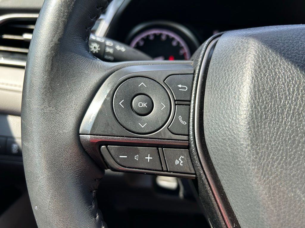 2024 Toyota Camry SE 20