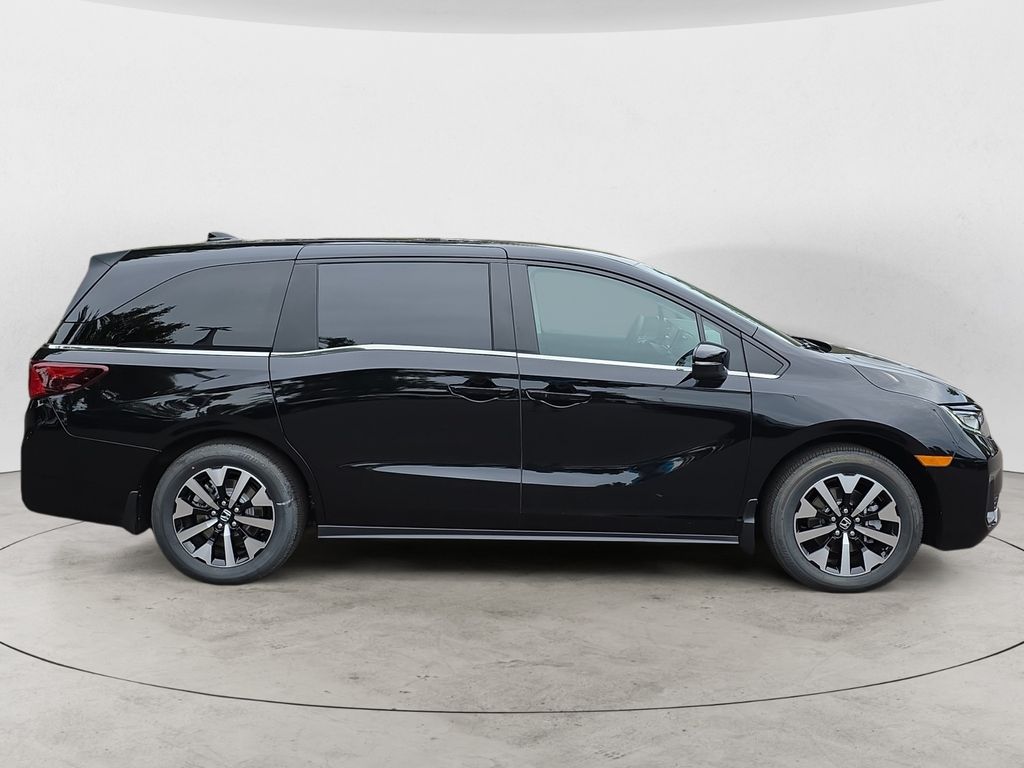 Used 2026 Black Honda EX-L image 4
