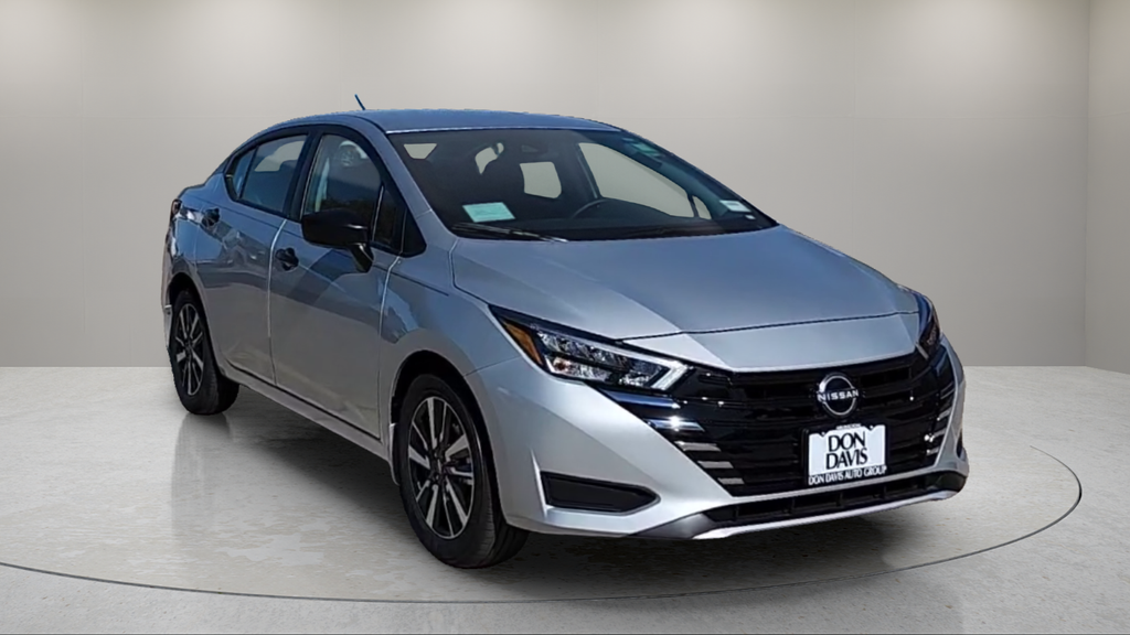2025 Nissan Versa