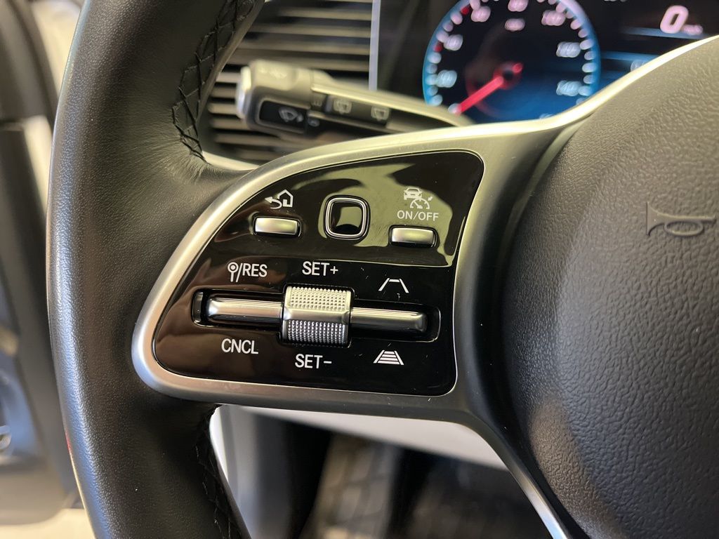 Thumbnail: 2023 Mercedes-Benz GLS - 15