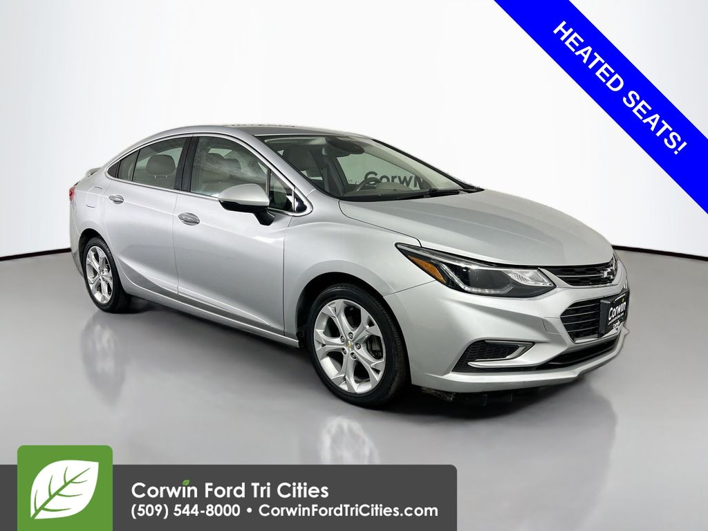 2018 Chevrolet Cruze Premier Sedan FWD
