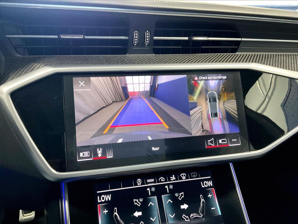 2021 Audi RS 7 — photo 19