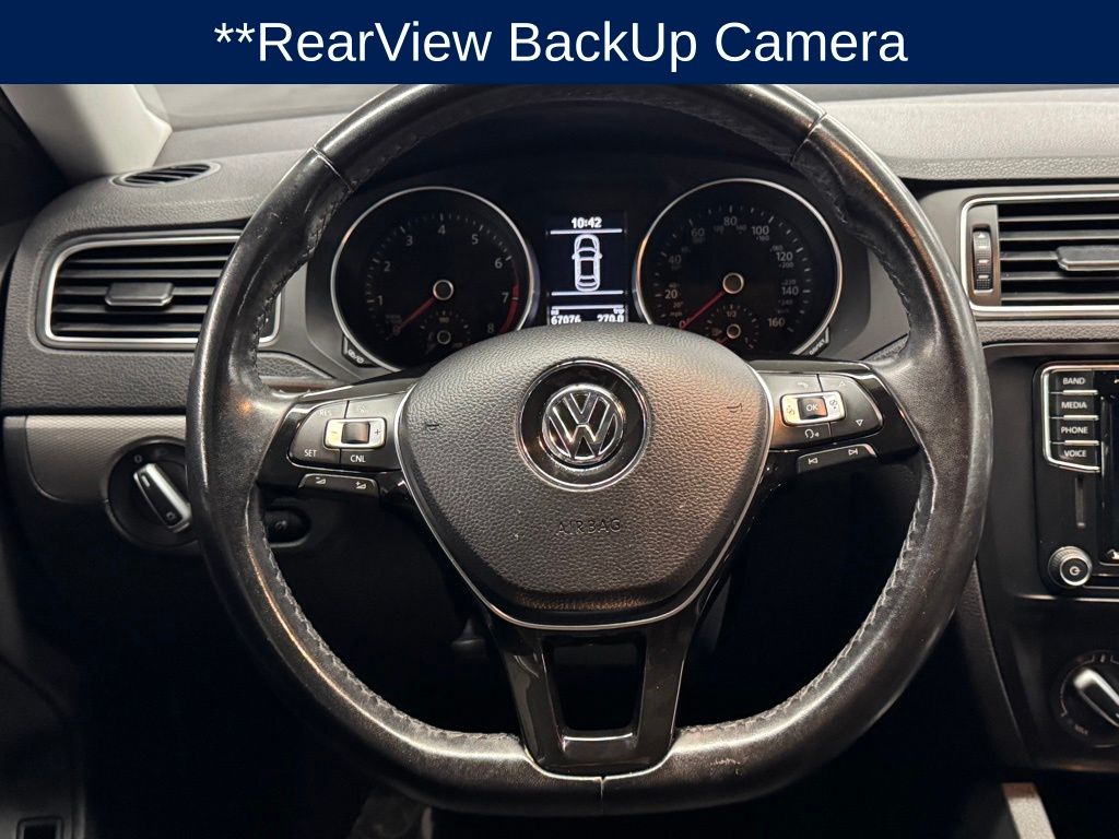 2017 Volkswagen Jetta 1.4T SE 8