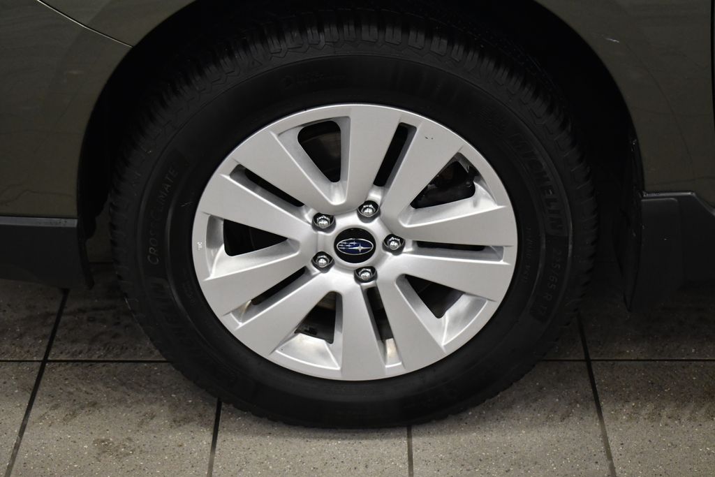 Thumbnail: 2016 Subaru Outback - 15