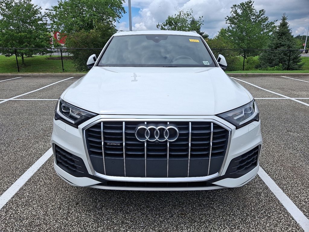 Thumbnail: 2021 Audi Q7 - 2
