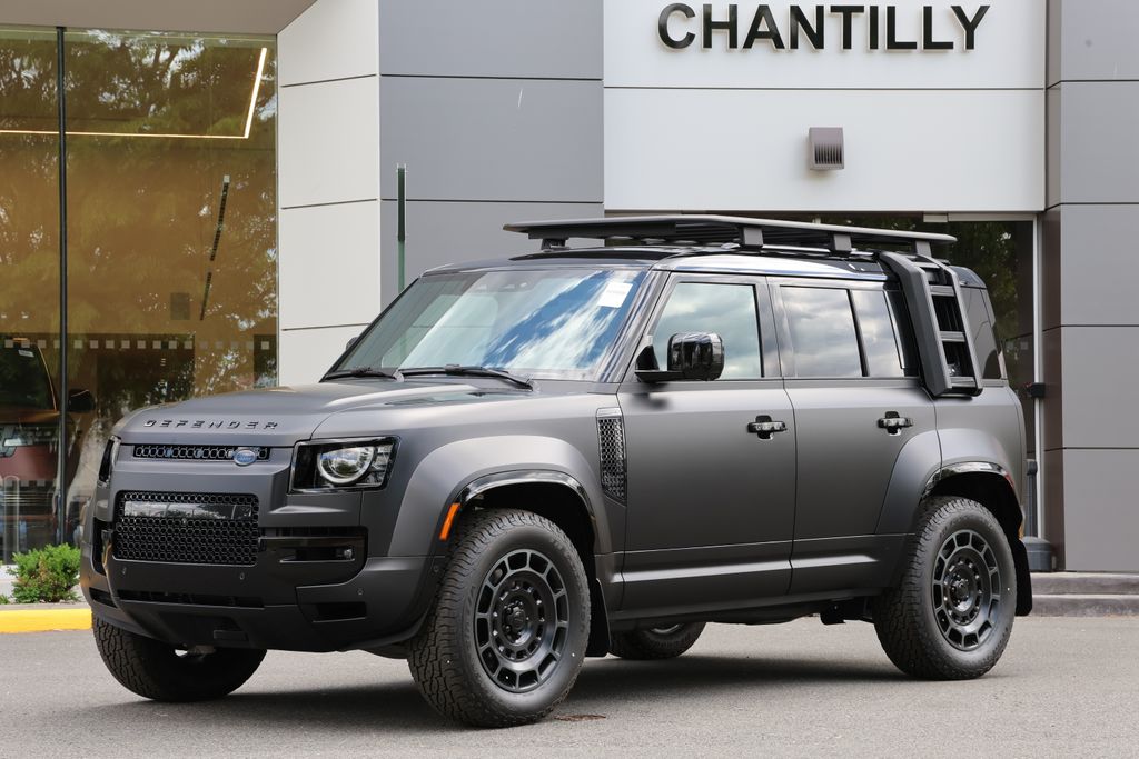 New 2026 Land Rover Defender 110 OCTA Black 4D Sport Utility in