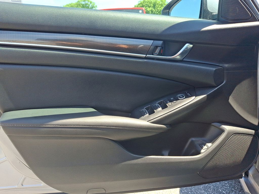 2019 Honda Accord Sport Silver at Honda North