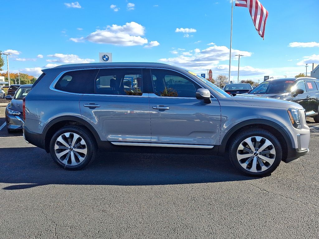 Thumbnail: 2022 Kia Telluride - 7