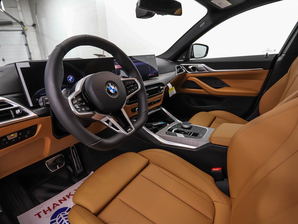 Thumbnail: 2026 BMW 4 Series - 10