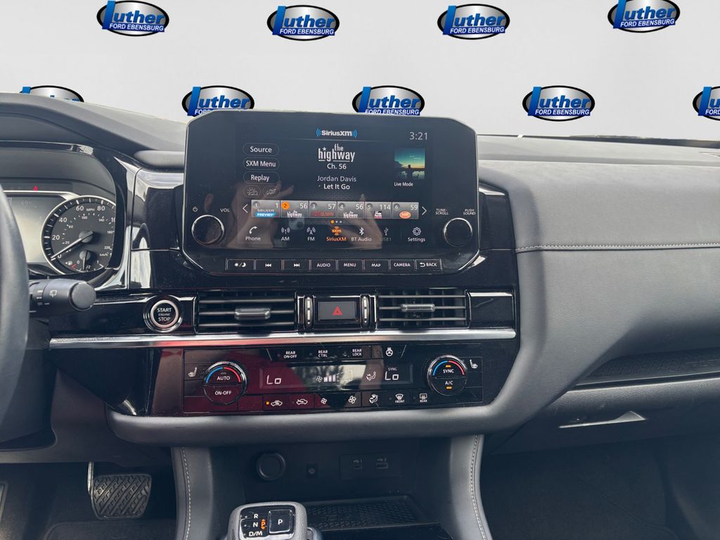 2024 Nissan Pathfinder SL White at Bob Ruth Ford