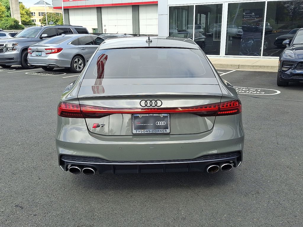 Thumbnail: 2022 Audi S7 - 5
