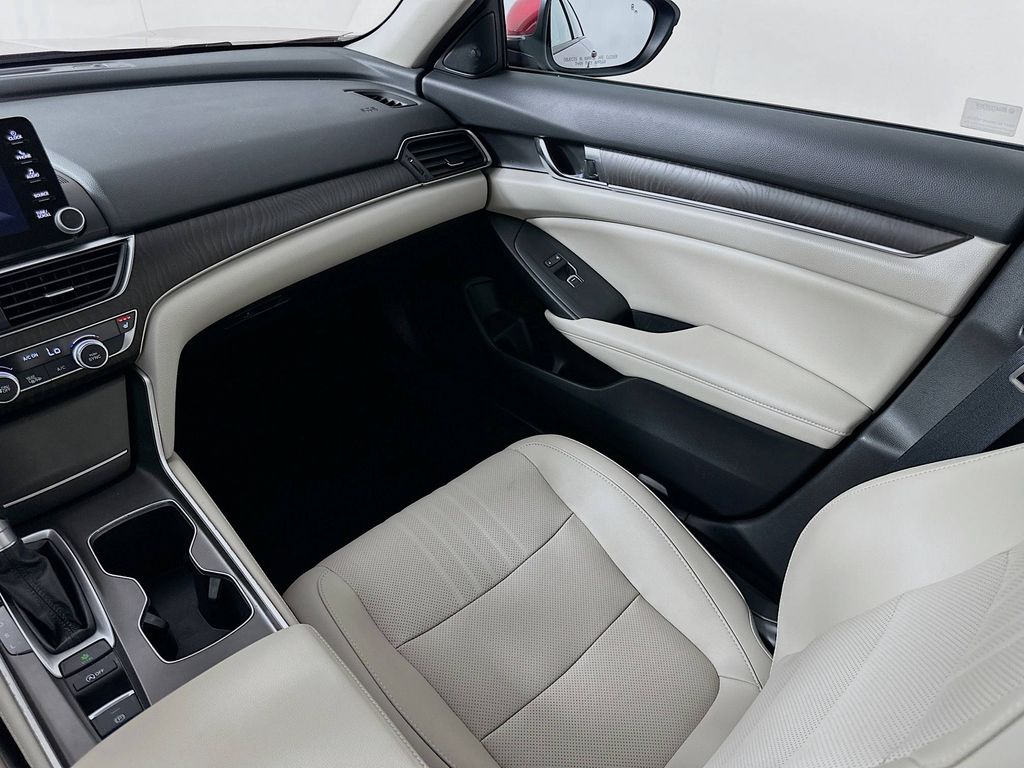 Thumbnail: 2021 Honda Accord - 22