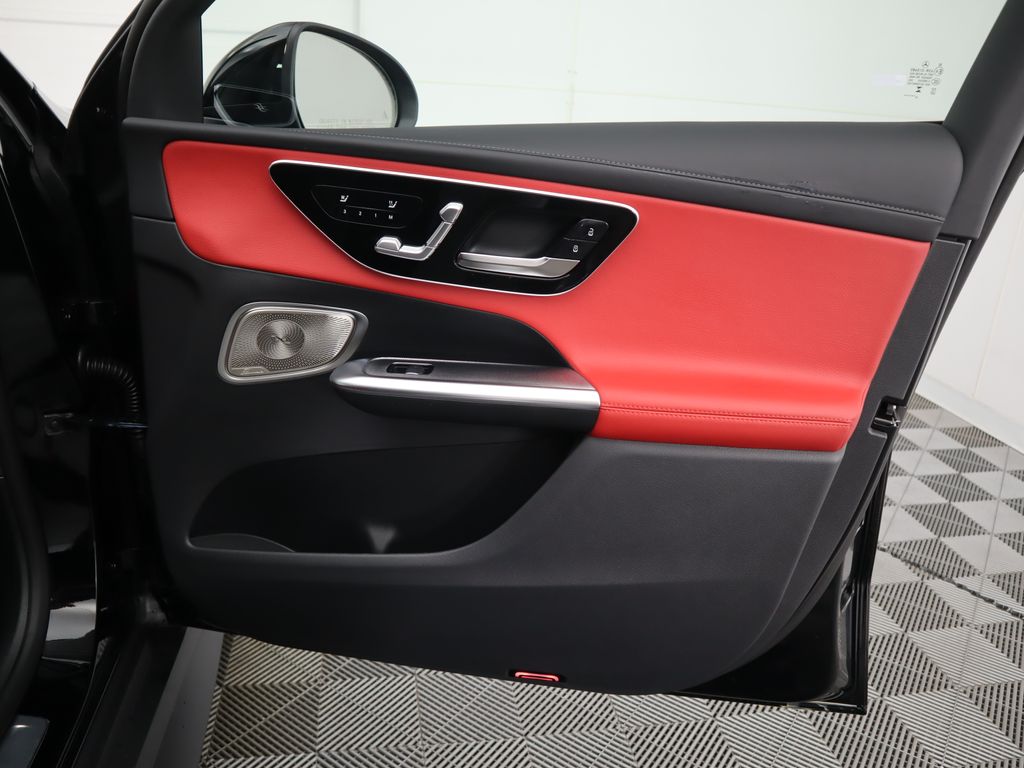 Thumbnail: 2026 Mercedes-Benz GLC - 27