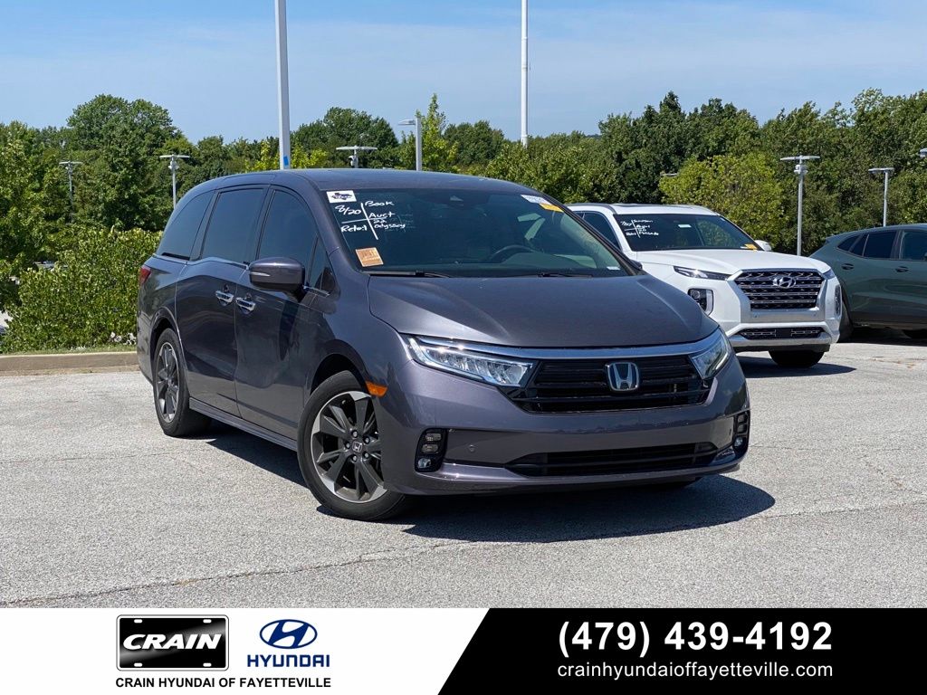 Black (Obsidian Blue Pearl) 2022 Honda Odyssey Minivan Front-Wheel Drive Automatic