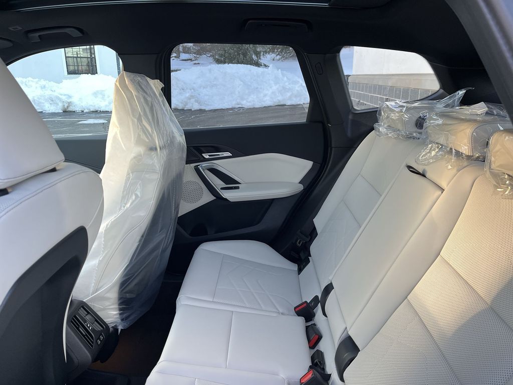 Thumbnail: 2026 BMW X1 - 22