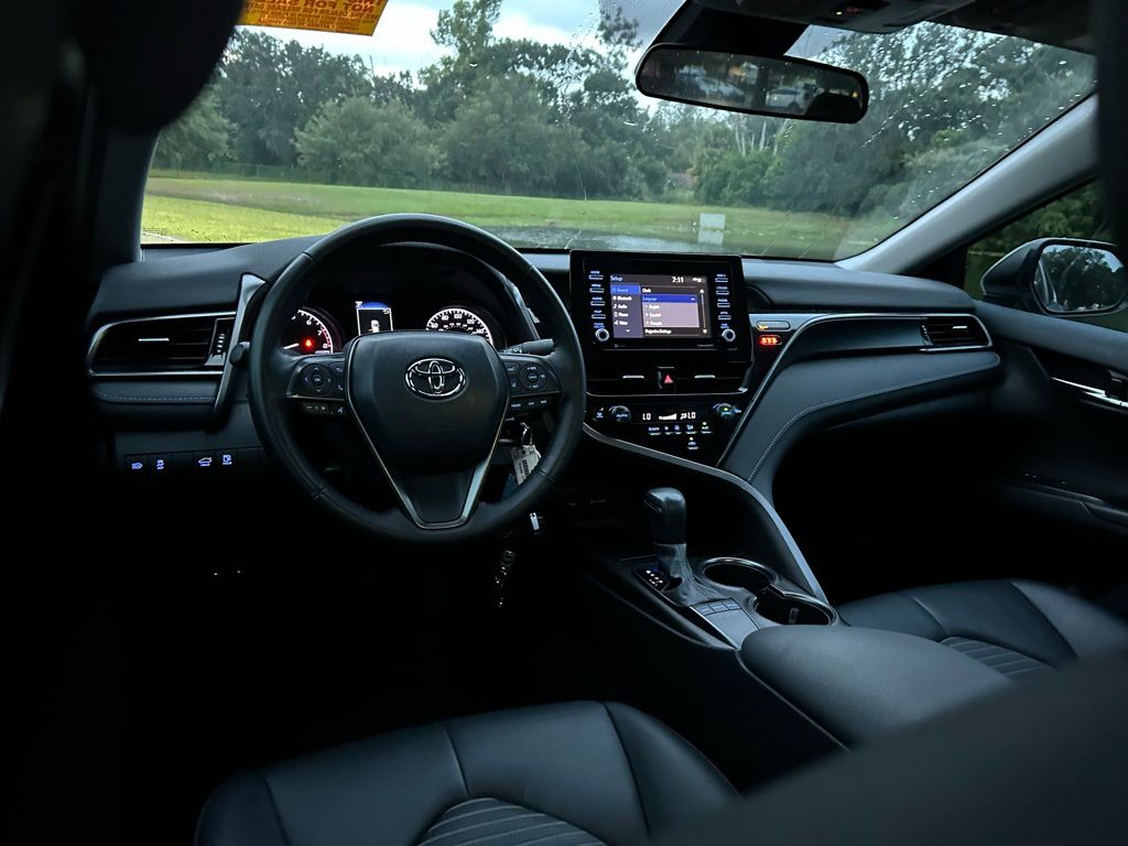 Thumbnail: 2024 Toyota Camry - 12