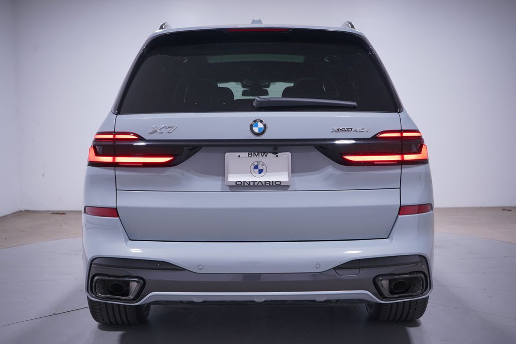 Thumbnail: 2027 BMW X6 - 5