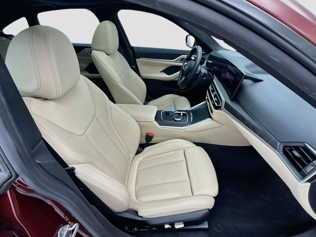 Thumbnail: 2023 BMW i4 - 19