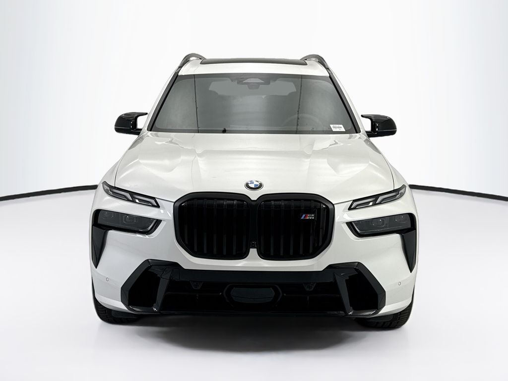 Thumbnail: 2027 BMW X7 - 2