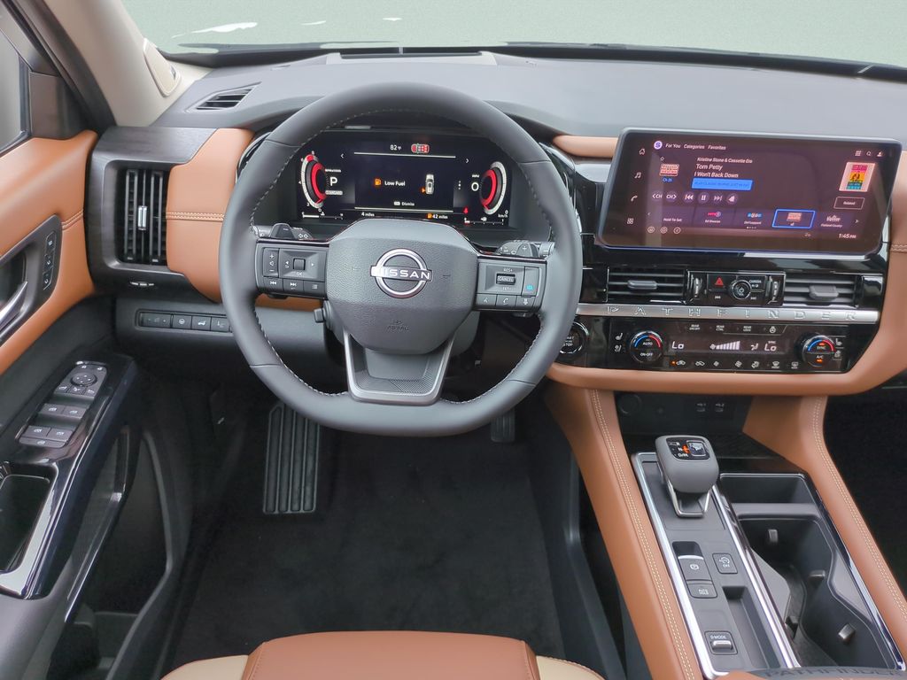 New 2026 White Nissan Platinum image 13