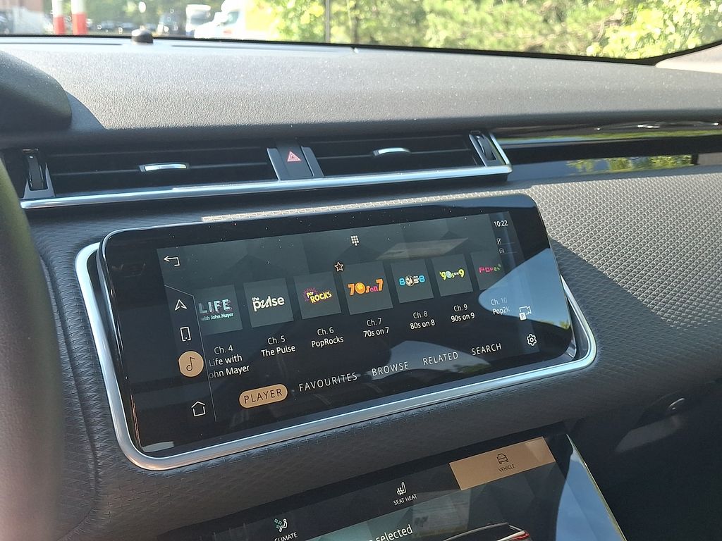 Thumbnail: 2023 Land Rover Range Rover Velar - 19