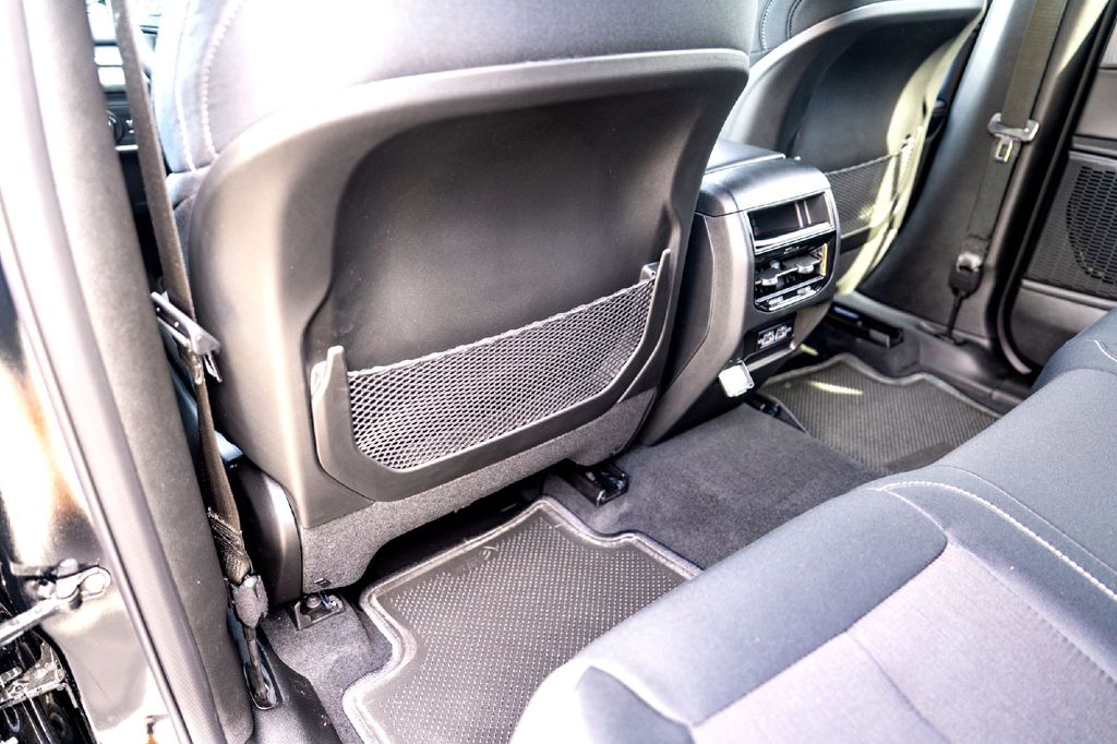 New Car 2025 Jeep Grand Cherokee  Laredo X For Sale Under $40,000 In Taylor, Texas