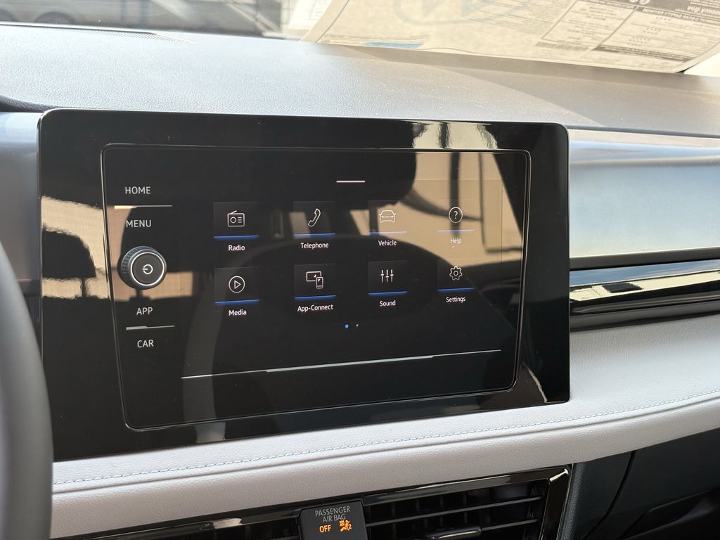 New 2025 Gray Volkswagen 1.5T SE image 19