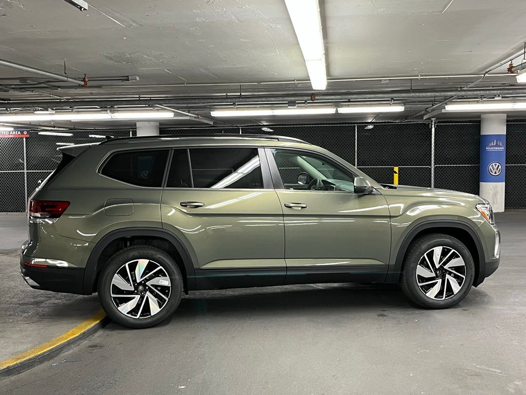 2026 Volkswagen Atlas SE w/Tech - Photo 41
