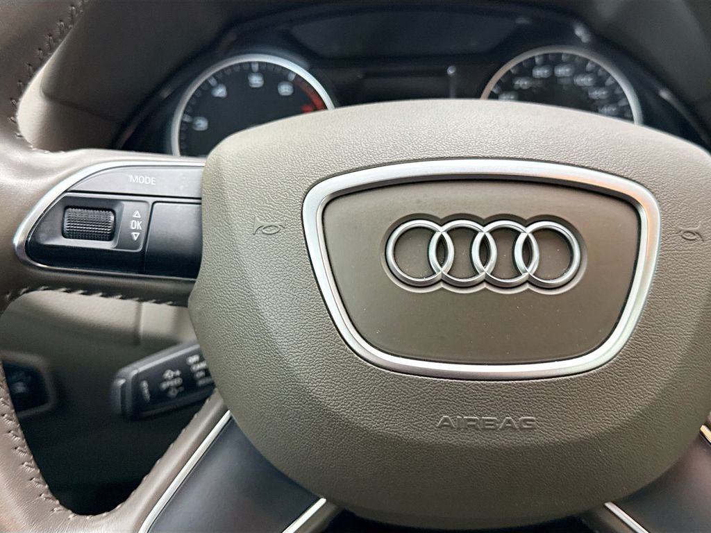 Thumbnail: 2017 Audi Q5 - 11