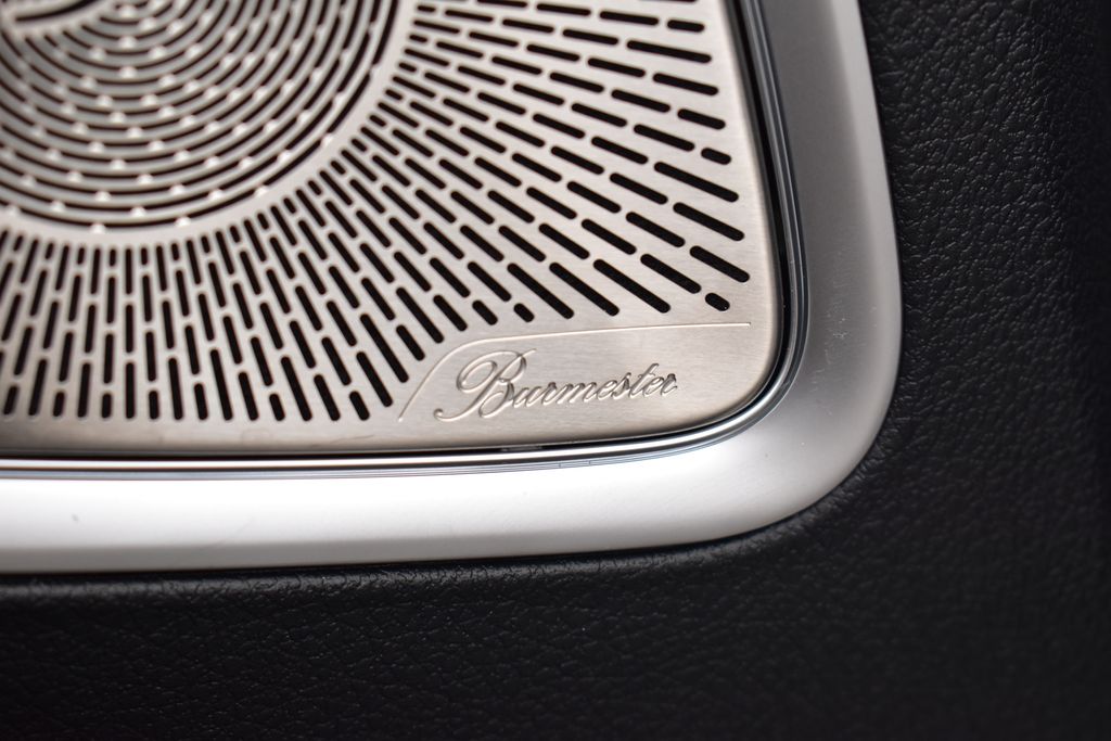 Thumbnail: 2025 Mercedes-Benz C-Class - 13