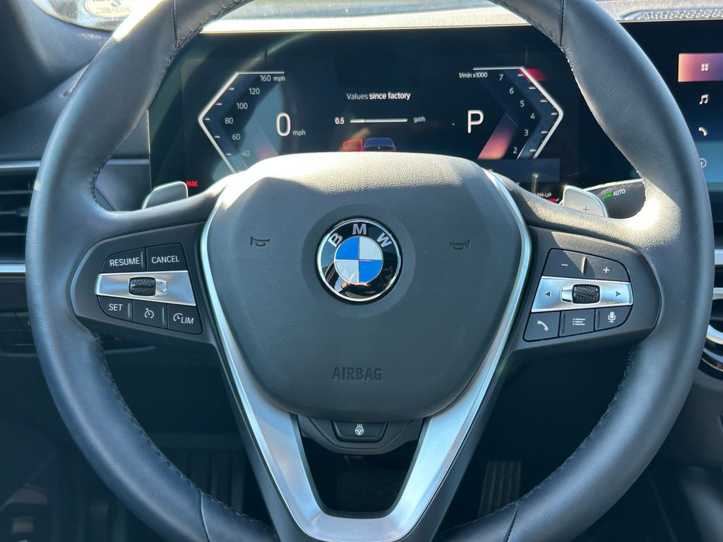 Thumbnail: 2023 BMW 3 Series - 18