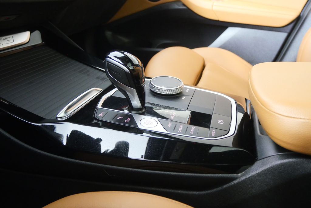 Thumbnail: 2023 BMW X3 - 25