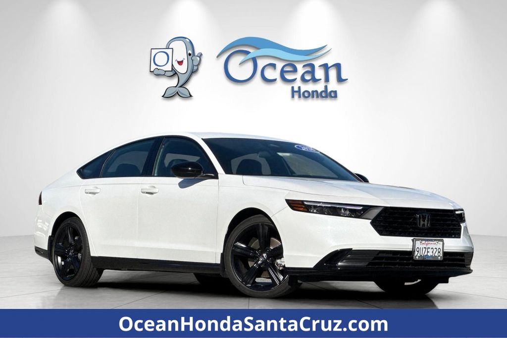 2025 Honda Accord Hybrid Sport-L