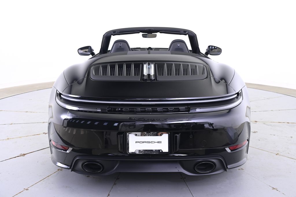 Thumbnail: 2025 Porsche 911 - 6