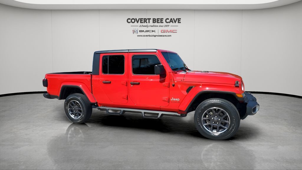 Used Car 2020 Jeep Gladiator  Overland For Sale Under $30,000 In Austin, Texas