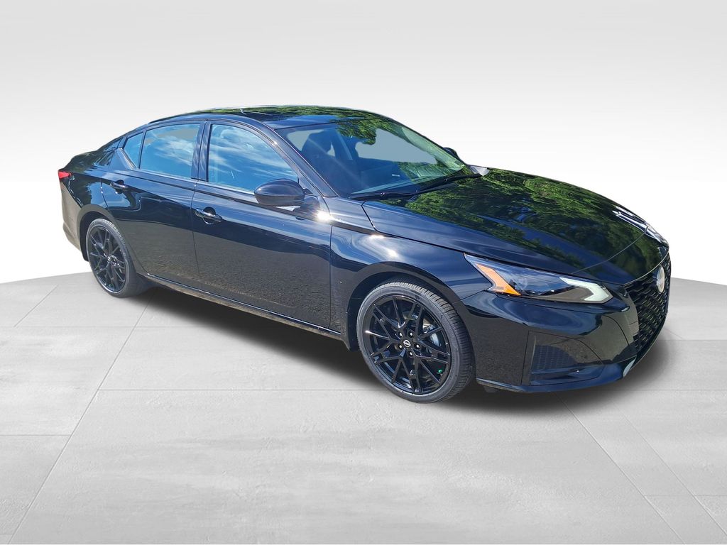 2026 Nissan Altima 2.5 SR Black at South Hills Kia