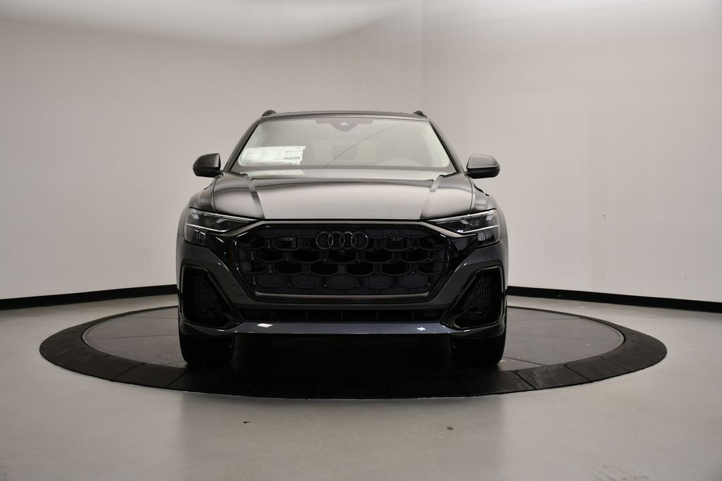 Thumbnail: 2026 Audi Q8 - 8