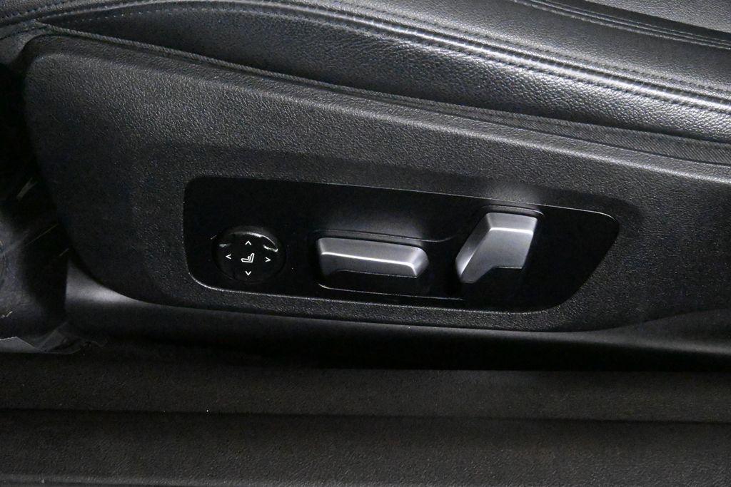 Thumbnail: 2021 BMW 4 Series - 28