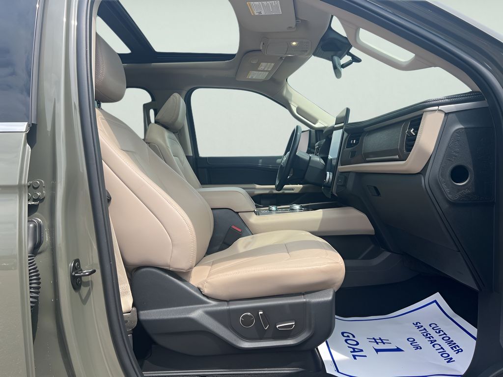 2024 Ford Expedition