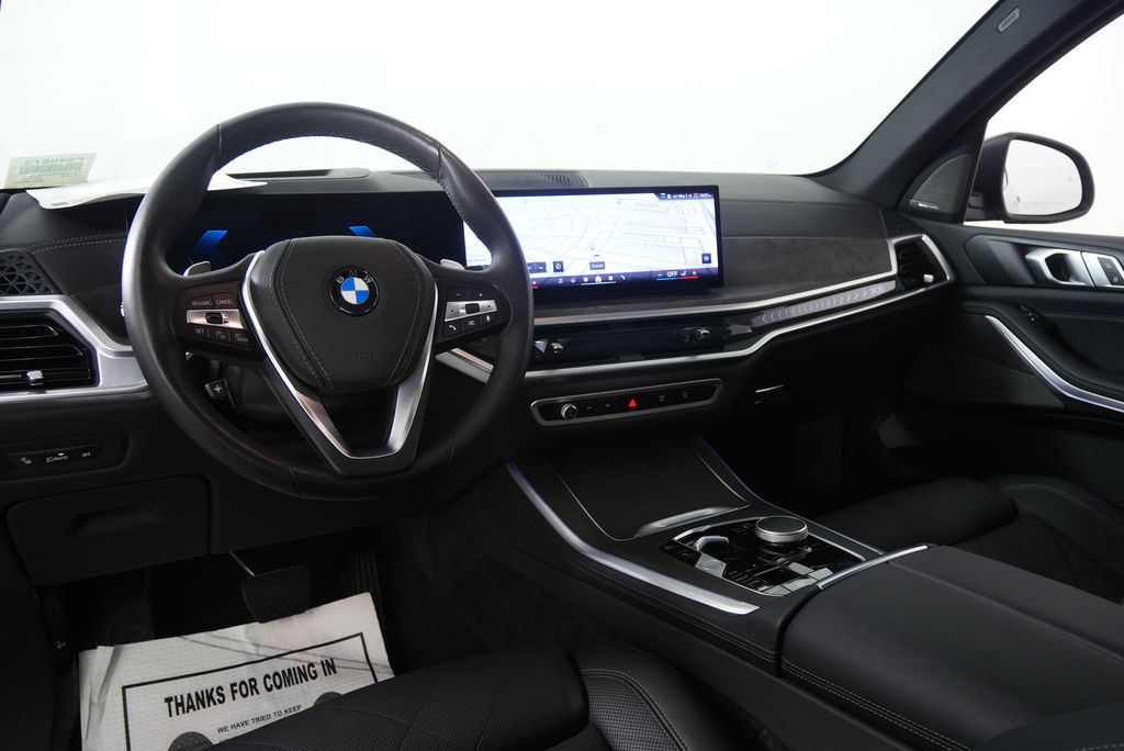 Thumbnail: 2025 BMW X5 - 19