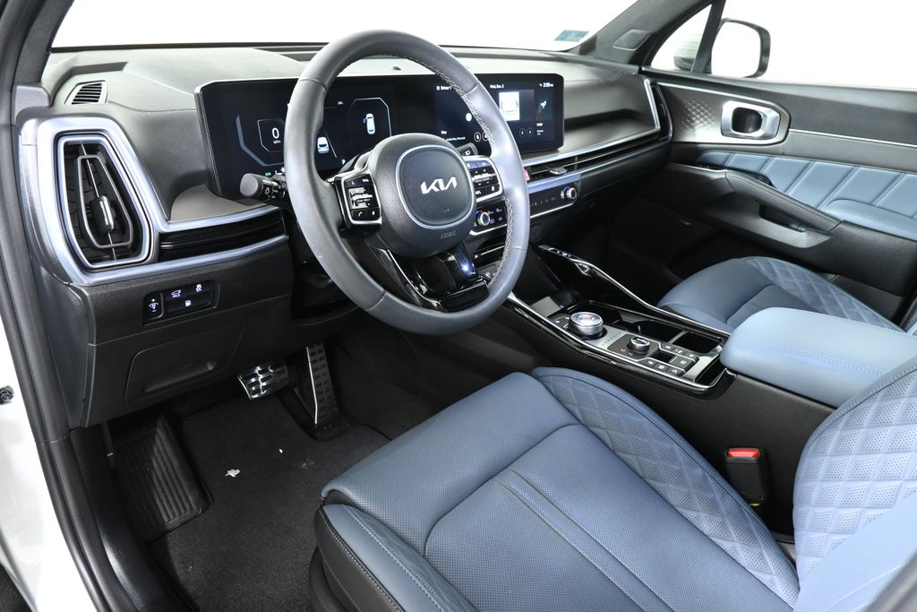 Thumbnail: 2025 Kia Sorento - 14