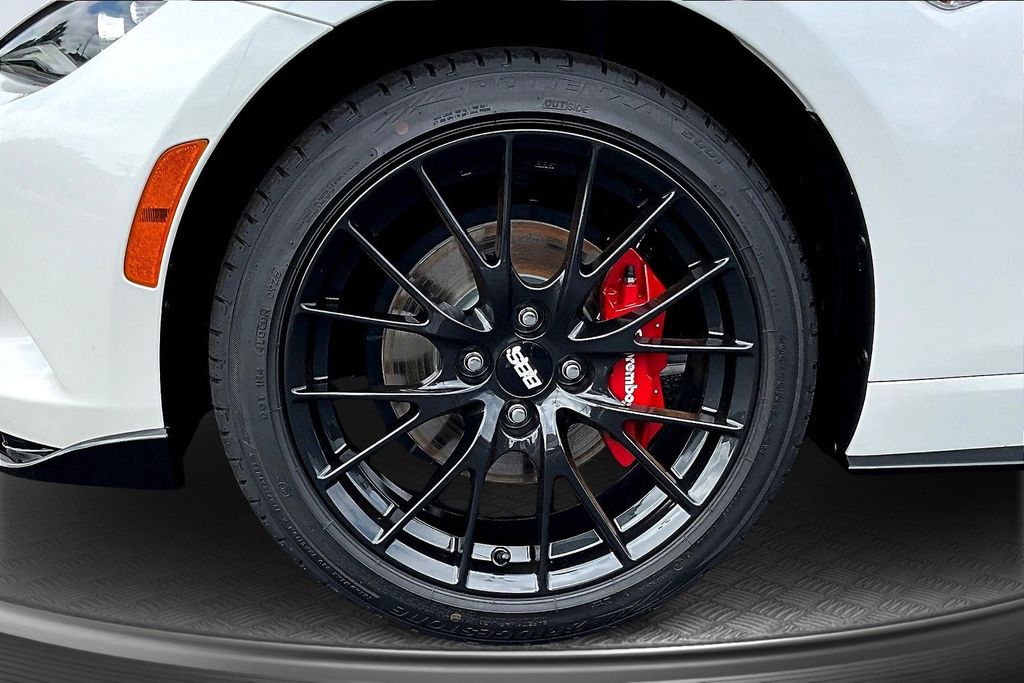 2025 Mazda MX-5 Miata Club - 6