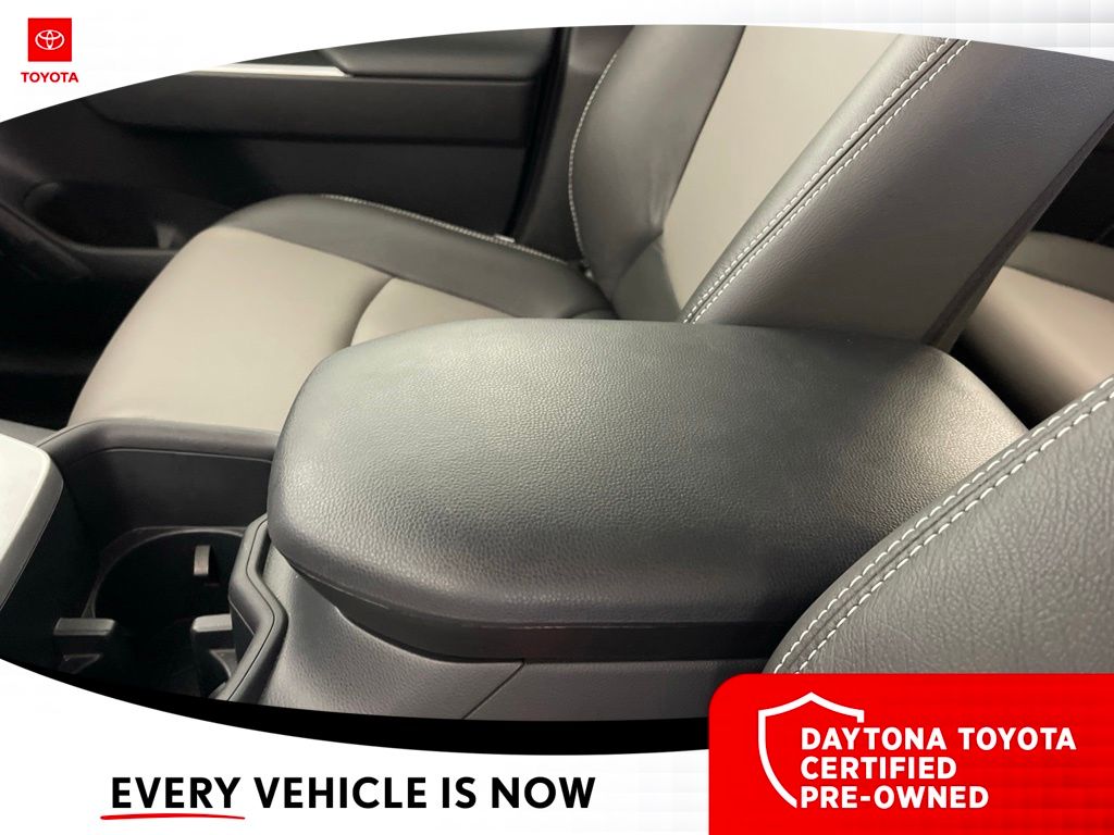 Used 2025 Toyota RAV4 Hybrid SUV