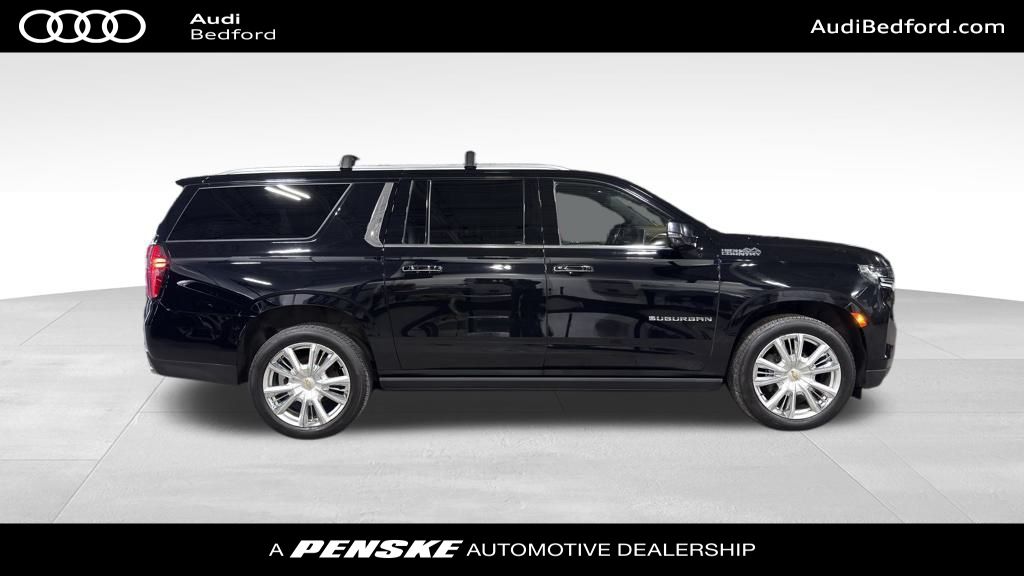 Thumbnail: 2022 Chevrolet Suburban - 7