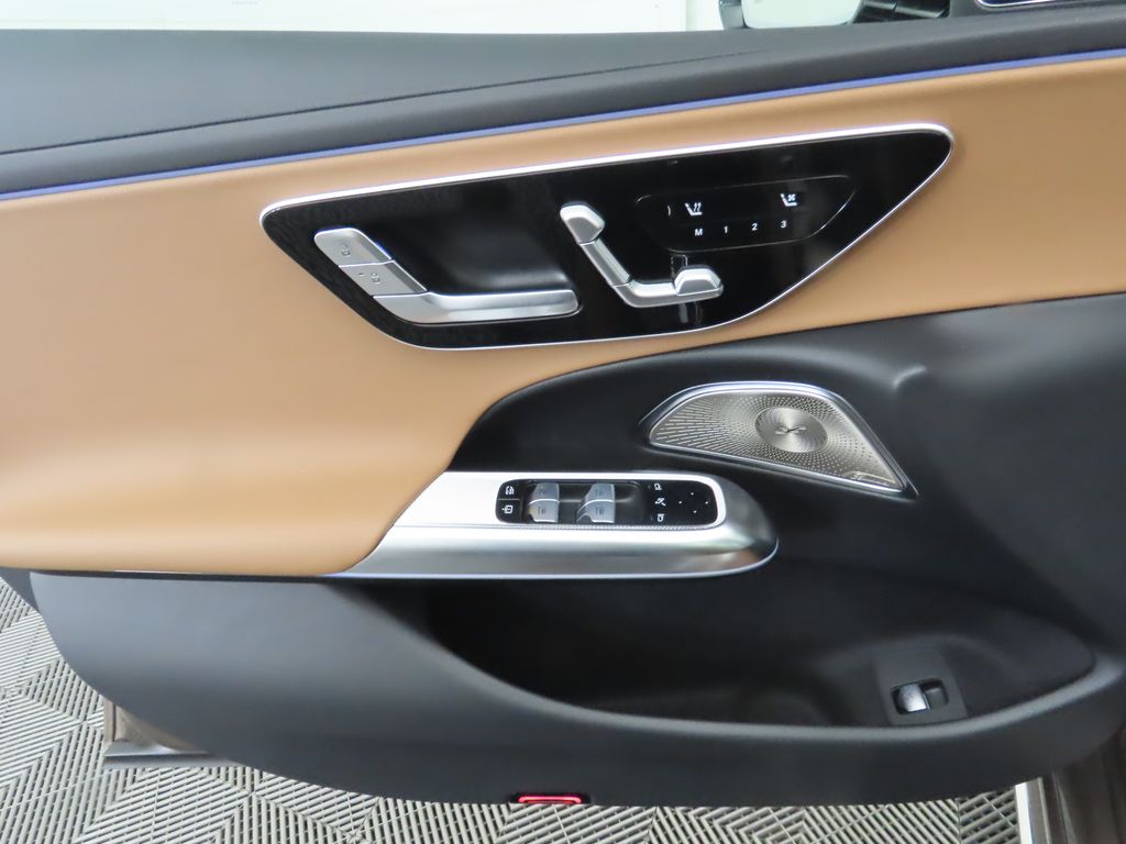 Thumbnail: 2026 Mercedes-Benz E-Class - 26