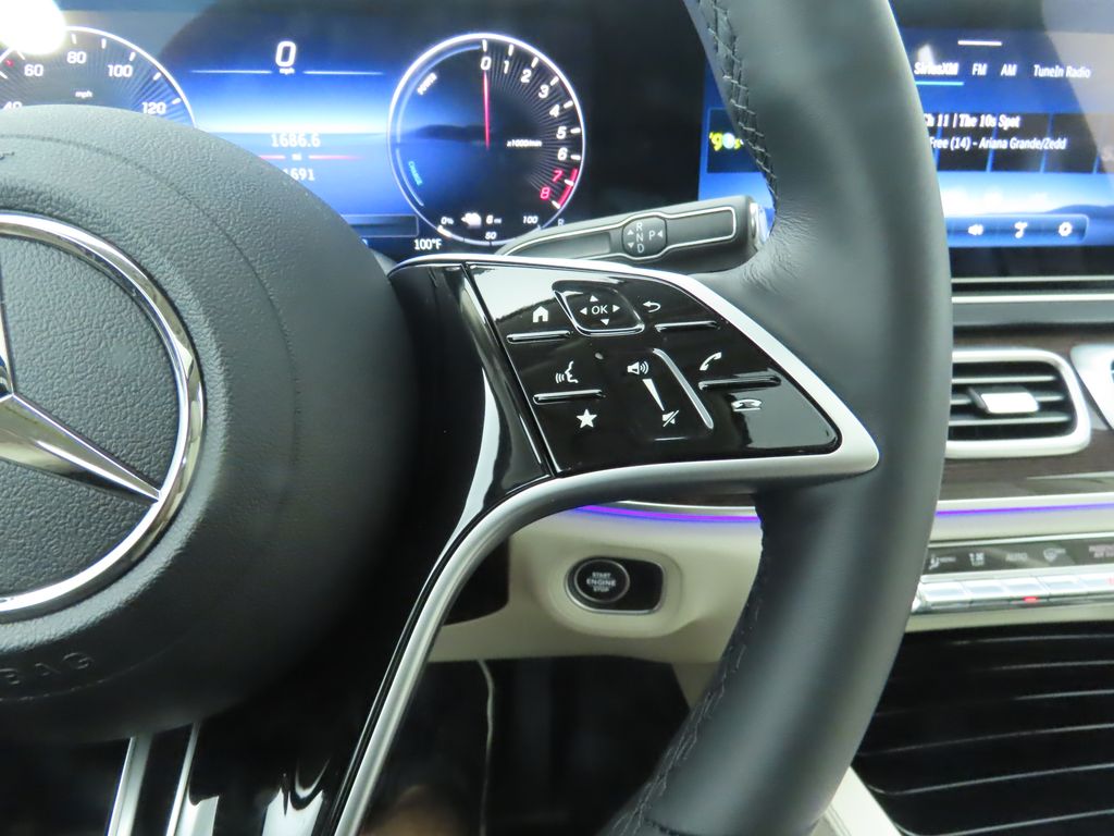Thumbnail: 2025 Mercedes-Benz GLE - 12