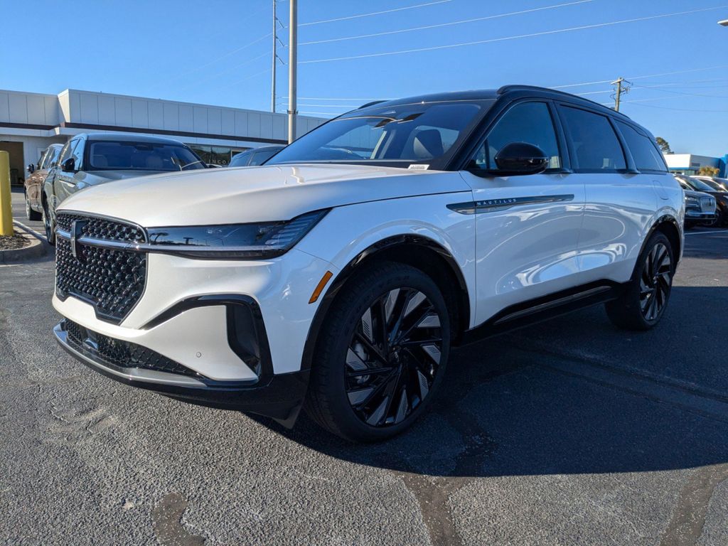 2025 Lincoln Nautilus Hybrid Reserve